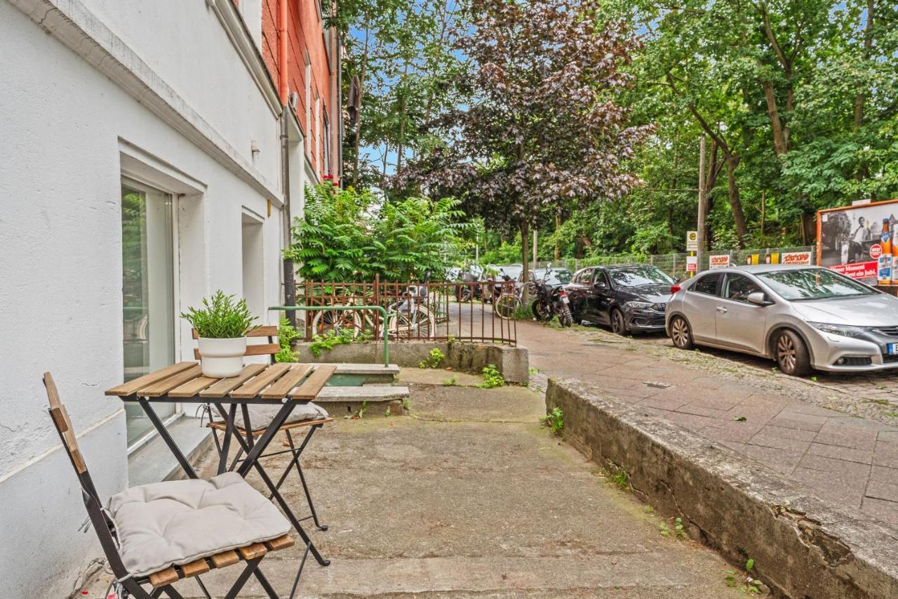 2 Zimmer Apartments, 4 Betten, Vollmoebliert,Zentrale Lage Am S-Bahnhof Berlino Esterno foto