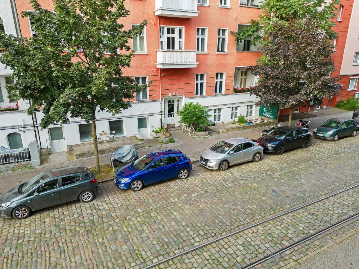 2 Zimmer Apartments, 4 Betten, Vollmoebliert,Zentrale Lage Am S-Bahnhof Berlino Esterno foto